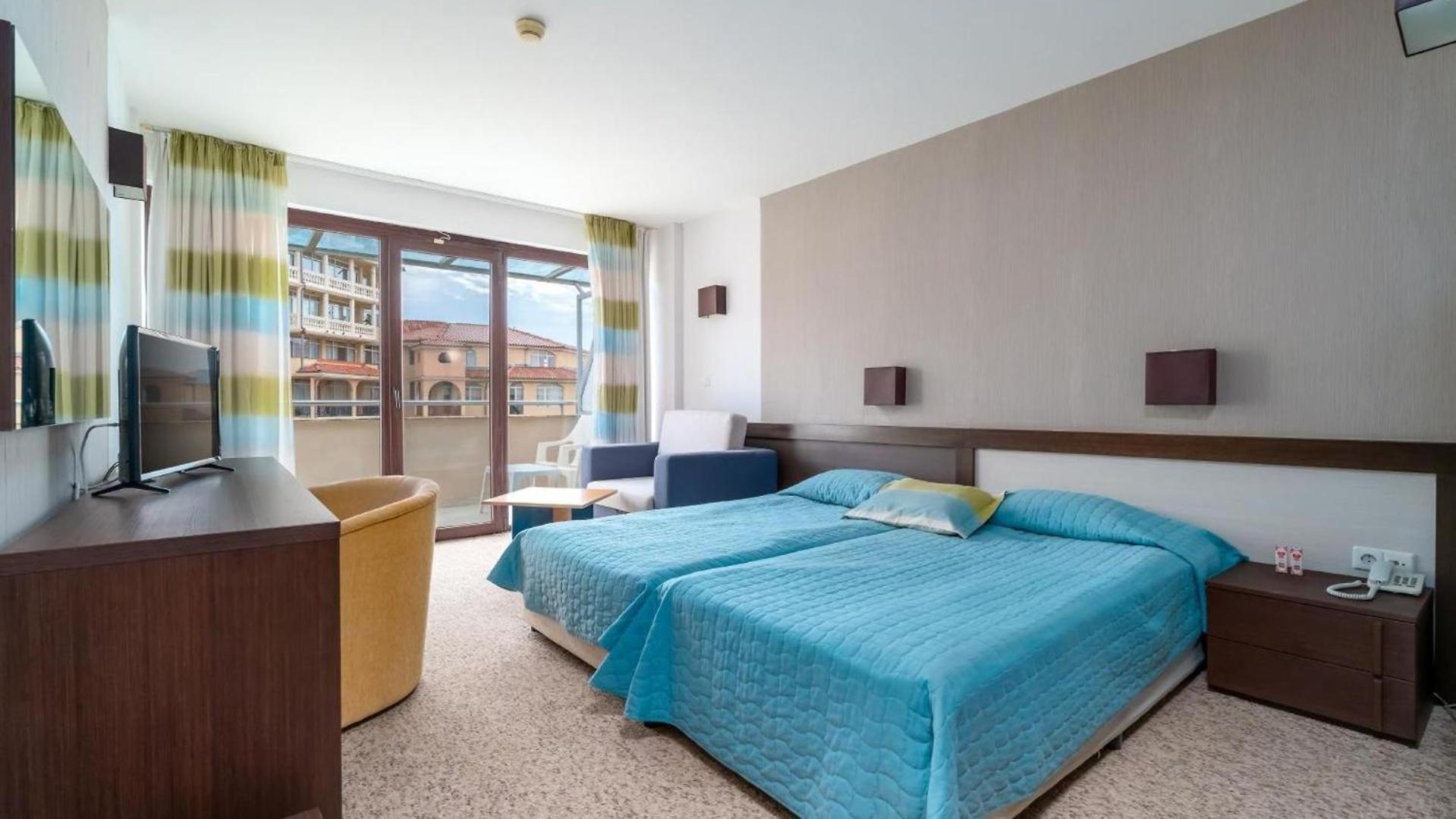 Sandy Bay Hotel Elenite Bagian luar foto